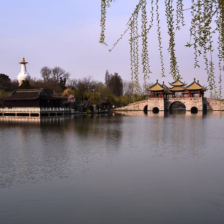 Hotel Crowne Plaza Yangzhou By Ihg Exterior foto